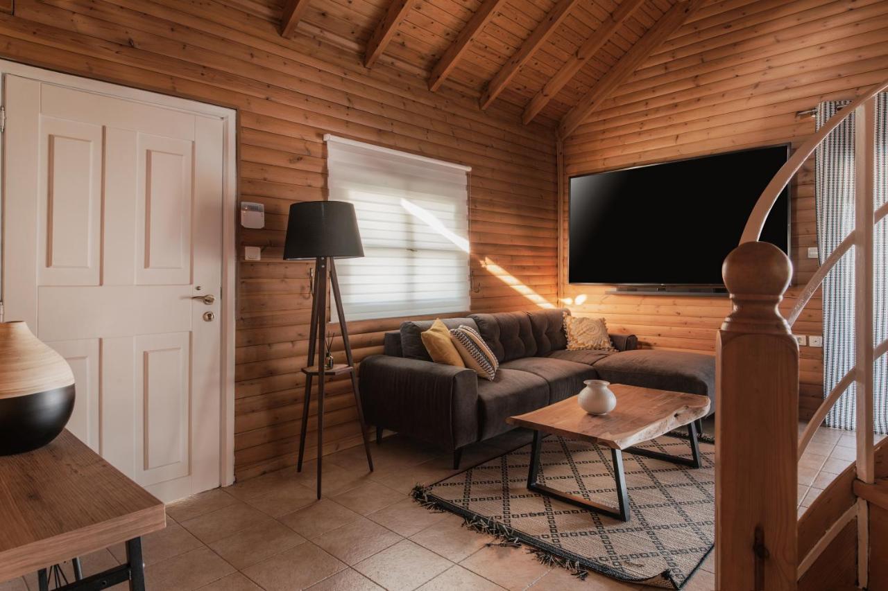Wood House "Private Spa" Vergia Esterno foto